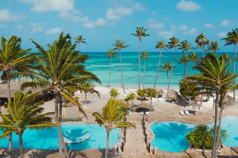 17 Best Aruba All Inclusive Resorts For Family & Adults (2024)