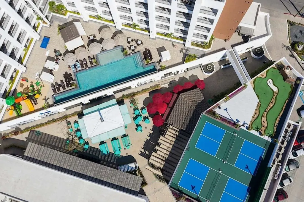 Medano Hotel and Suites