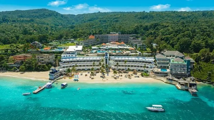 23 Jamaica All-Inclusive Resorts