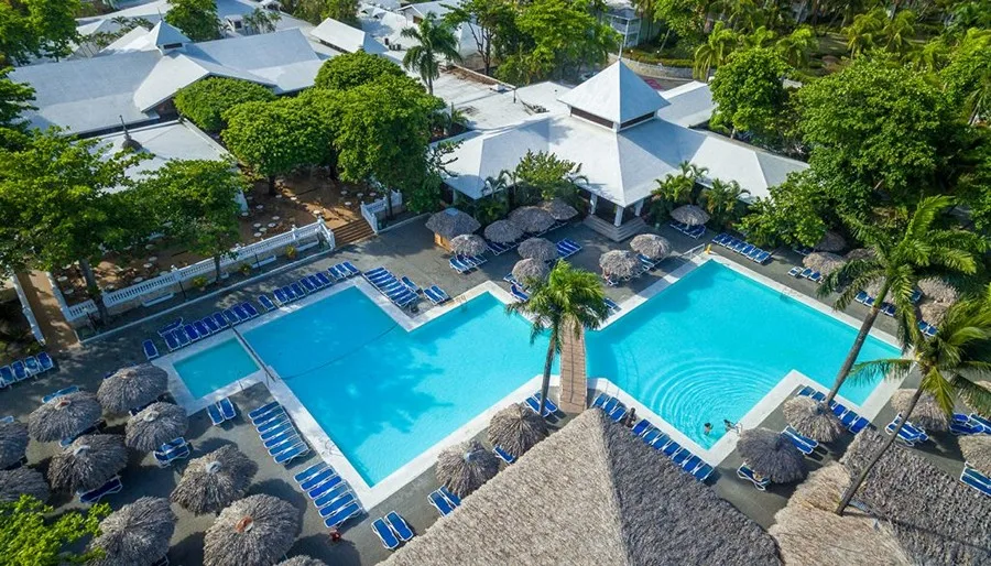 Playabachata Spa Resort