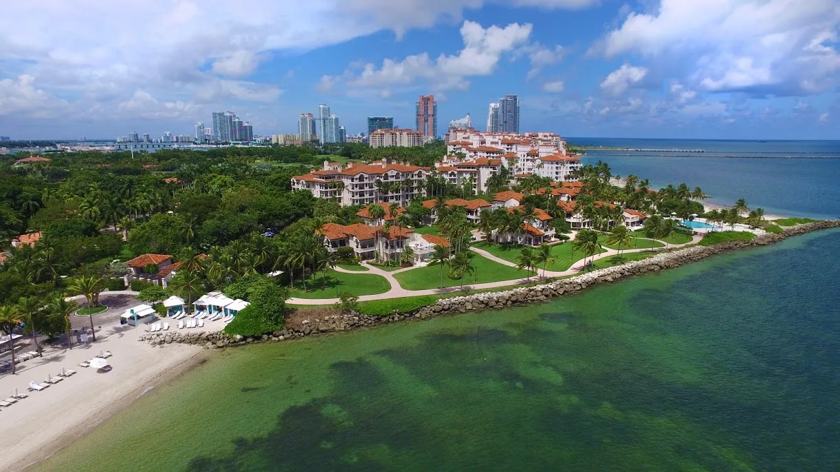 Provident Luxury Suites Fisher Island, Miami