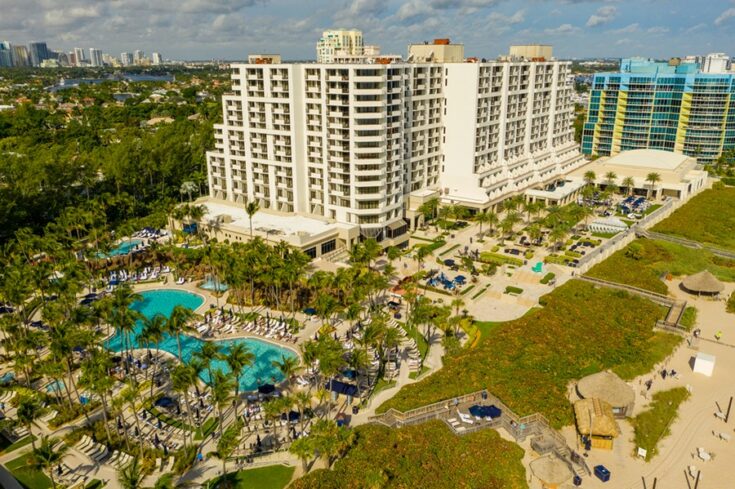 17 Best Fort Lauderdale Resorts Florida 2024 OBP   Fort Lauderdale Marriott Harbor Beach Resort Spa Lauderdale 735x489 