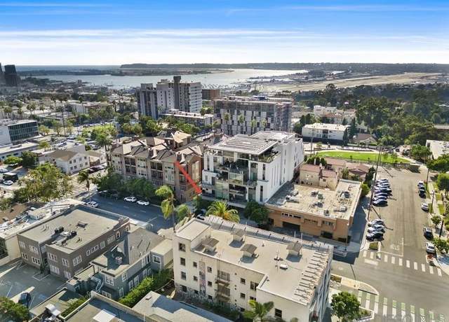 Mini Mansions in Bankers Hill