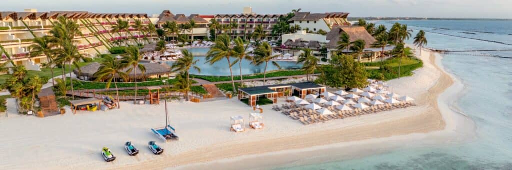 Experience Luxury at Grand Velas Riviera Maya - a Beachfront Resort