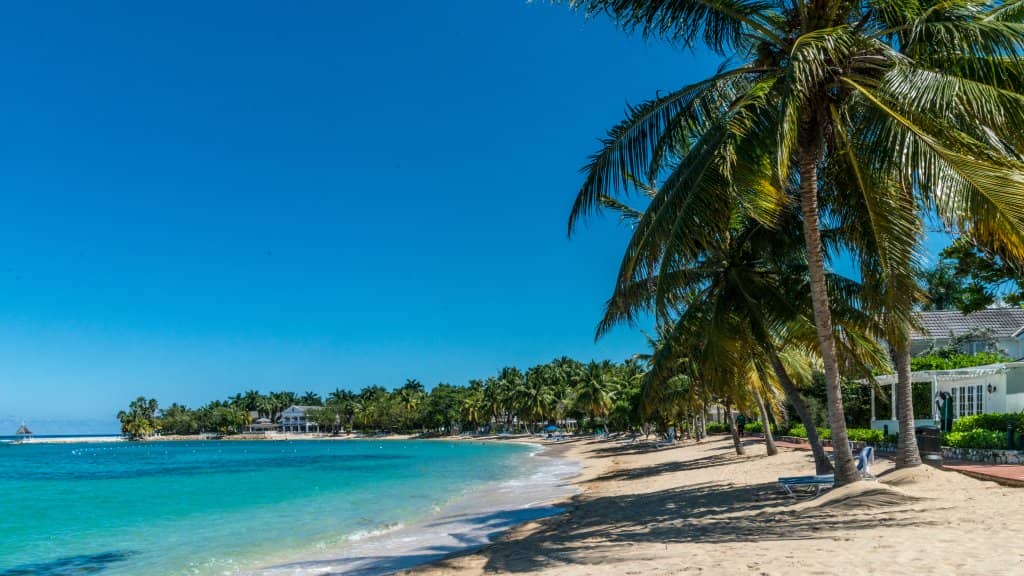 Why Choose Eco-Friendly Resorts in the Caribbean