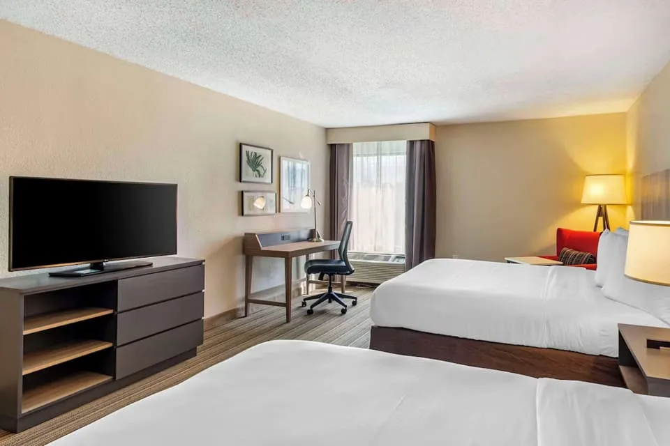 Country Inn & Suites by Radisson, Atlanta Galleria,Ballpark, GA